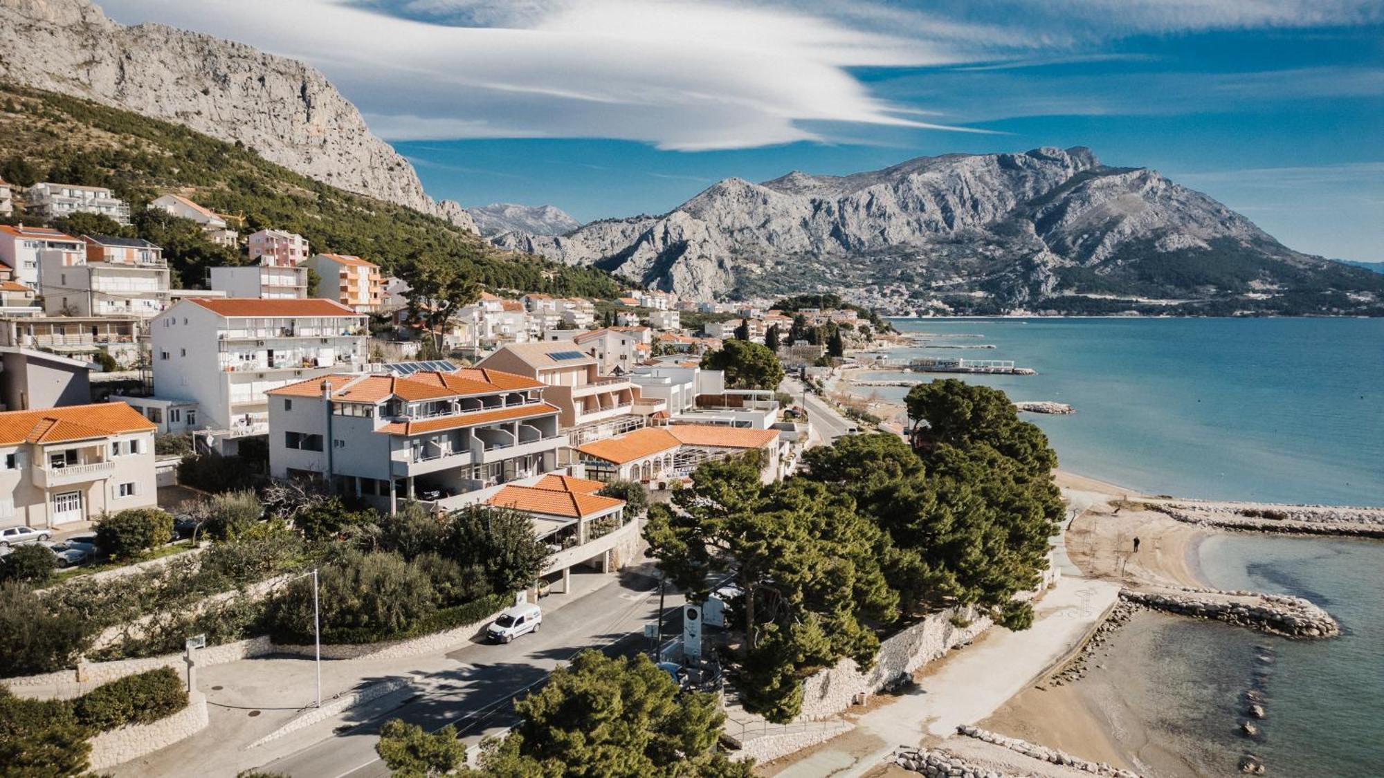 Rogac Rooms & Restaurant Omiš Exterior foto