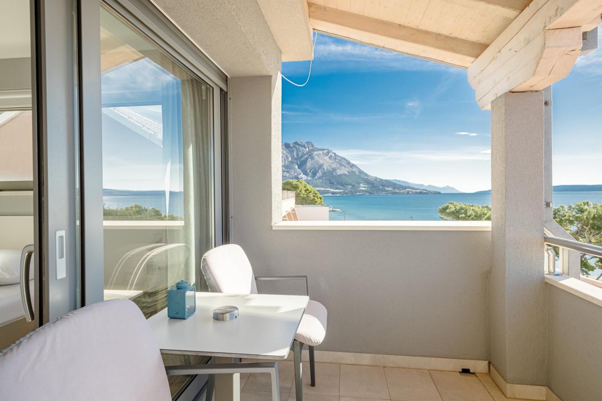 Rogac Rooms & Restaurant Omiš Exterior foto